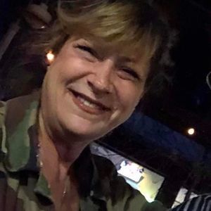 Meet your Posher, Stacy